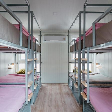 The Yard Hostel チエンマイ エクステリア 写真