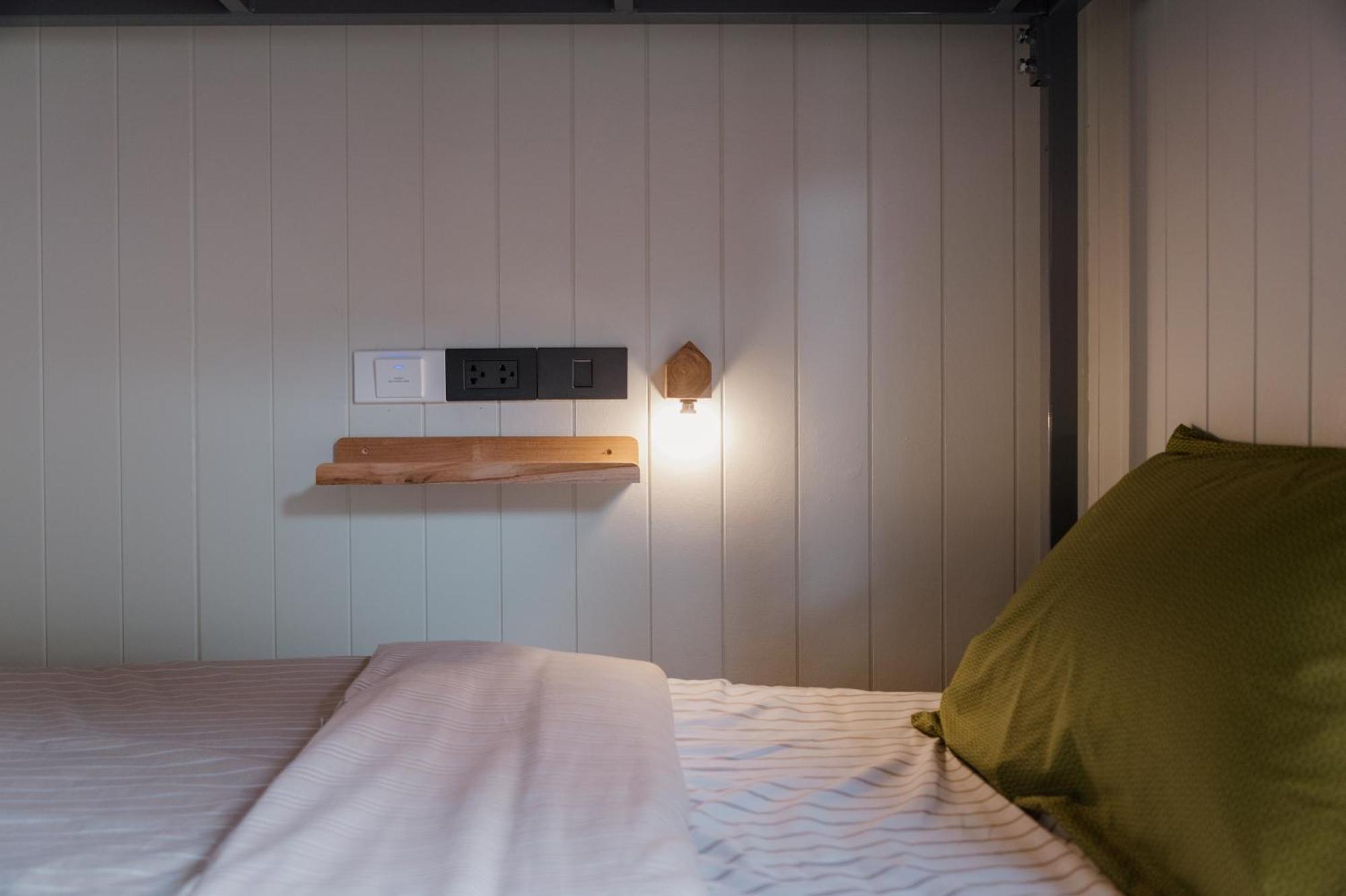 The Yard Hostel チエンマイ エクステリア 写真