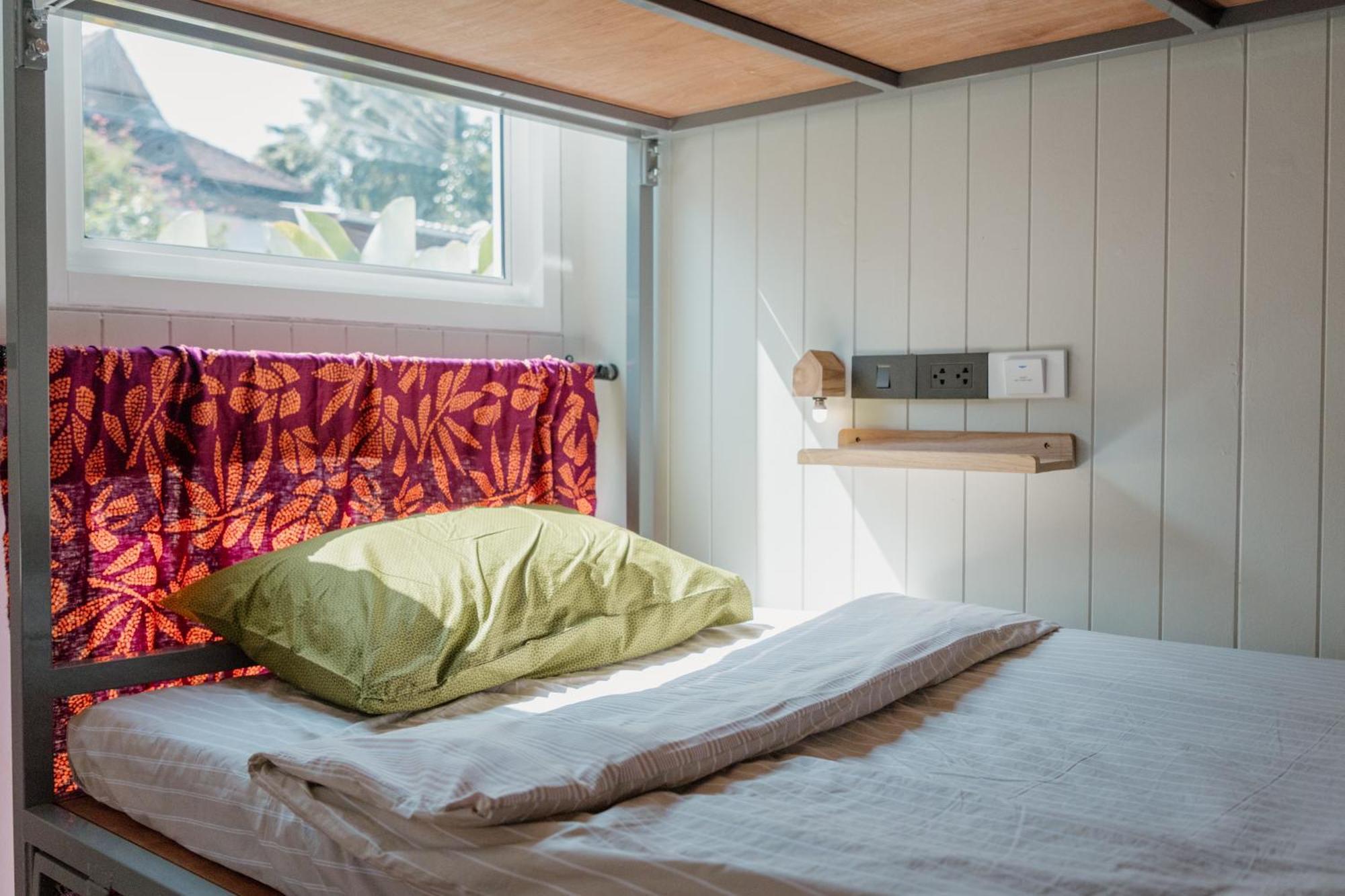 The Yard Hostel チエンマイ エクステリア 写真